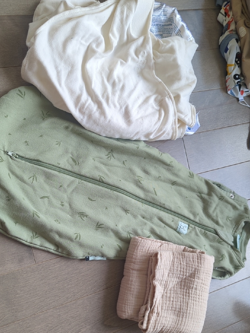 ErgoPouch, Sleepsack And Halo Swaddle